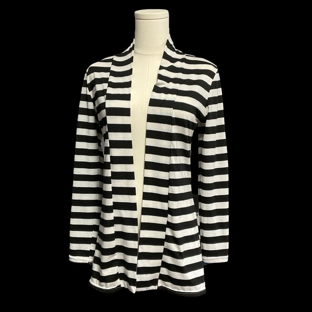 👗5/$25 - Black/White Striped Cardigan